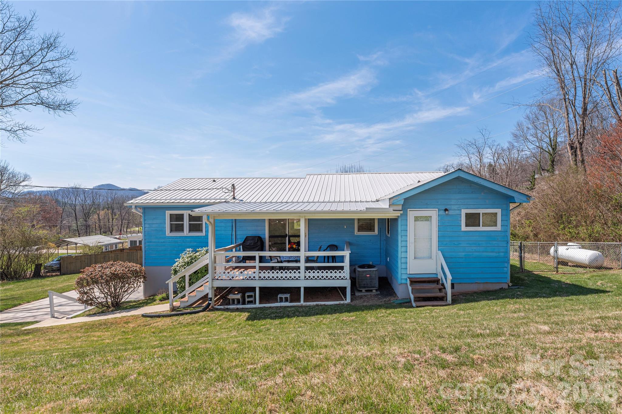 40 Warner Road Canton NC 28716