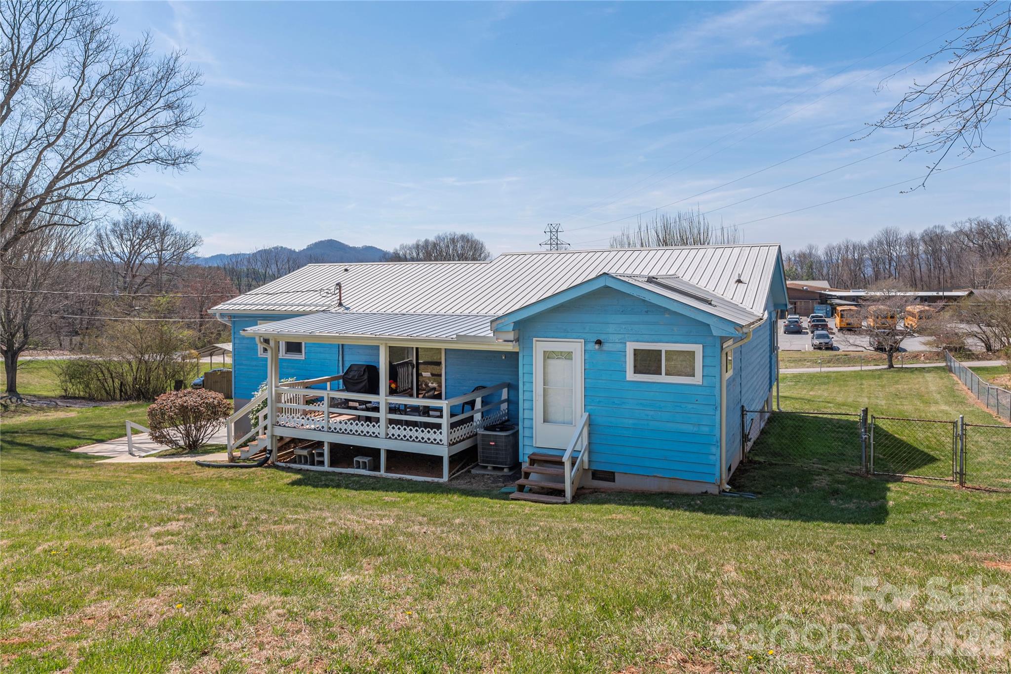 40 Warner Road Canton NC 28716