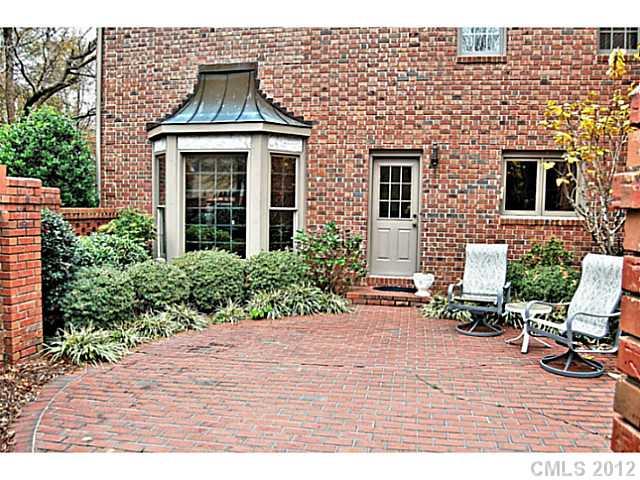 4931 Lindstrom Drive Charlotte NC 28226