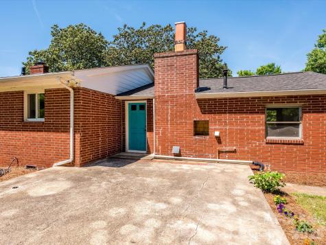 354 S Magnolia Street Mooresville NC 28115