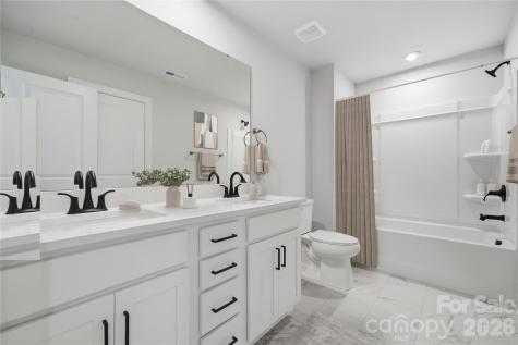 4126 Vista Pine Drive Charlotte NC 28215