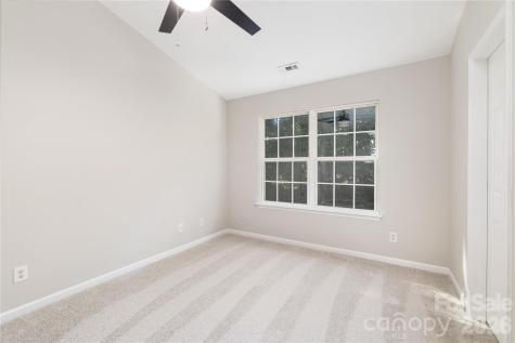 136 Mangum Circle Mooresville NC 28117