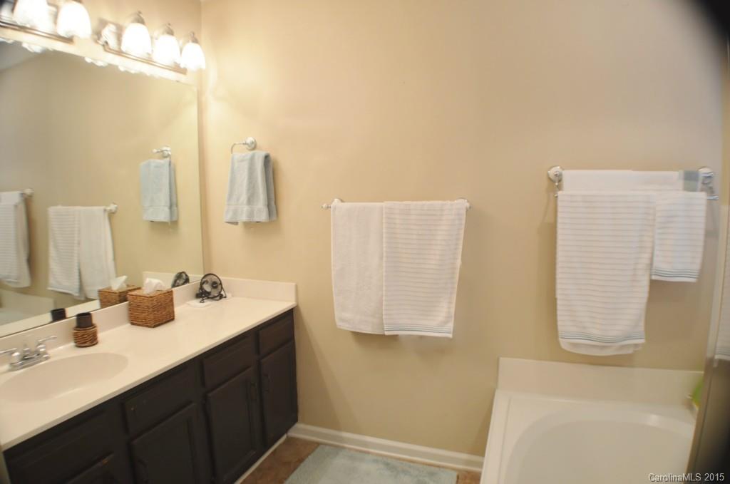 3430 Turtle Cross Lane Charlotte NC 28269
