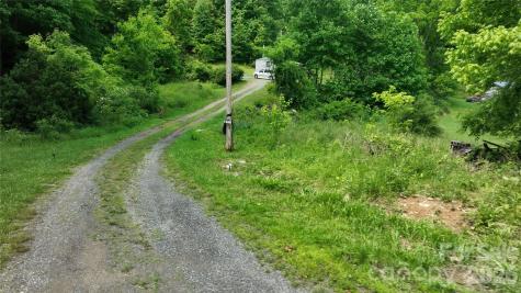 320 Board Tree Road Marshall NC 28753
