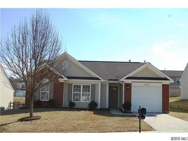 2231 Meadecroft Road Charlotte NC 28214