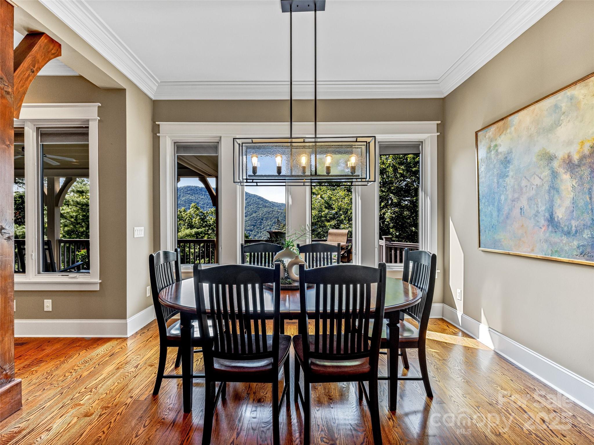 6 Yellow Wood Lane Horse Shoe NC 28742