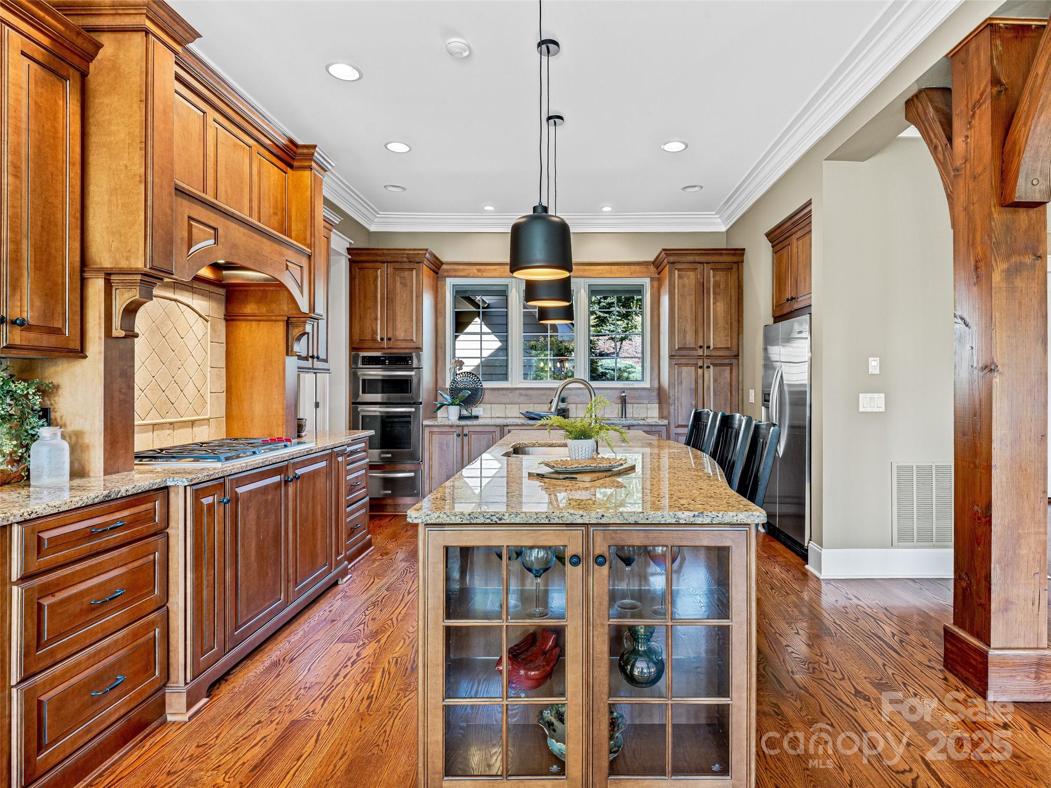 6 Yellow Wood Lane Horse Shoe NC 28742
