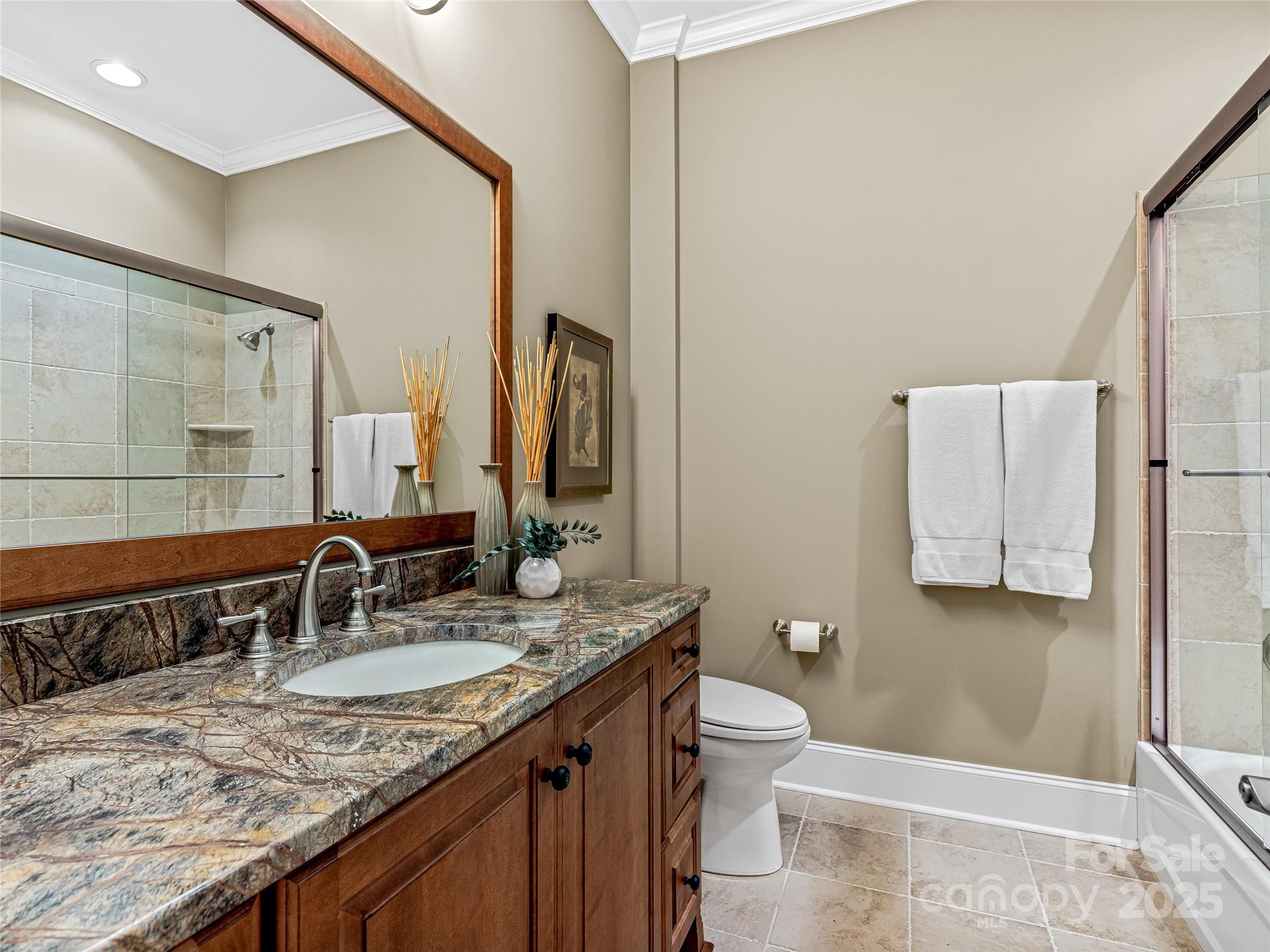 6 Yellow Wood Lane Horse Shoe NC 28742