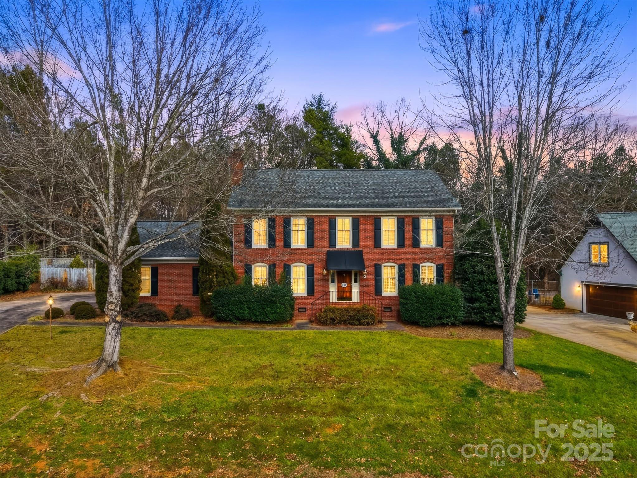 147 35th Avenue NE Hickory NC 28601