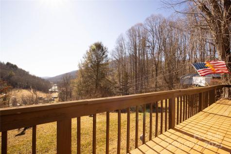 375 Rocky Face Lane Newland NC 28657