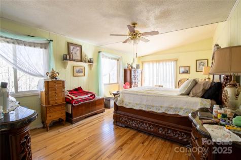 375 Rocky Face Lane Newland NC 28657