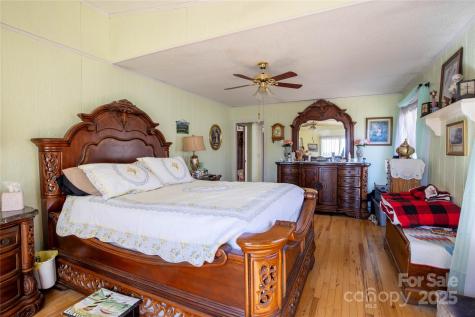 375 Rocky Face Lane Newland NC 28657