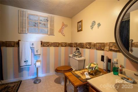 375 Rocky Face Lane Newland NC 28657