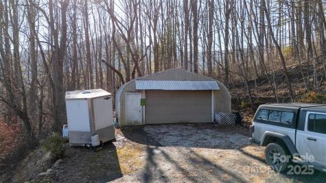 375 Rocky Face Lane Newland NC 28657