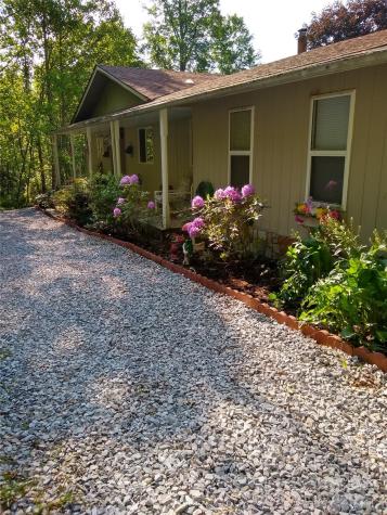 375 Rocky Face Lane Newland NC 28657