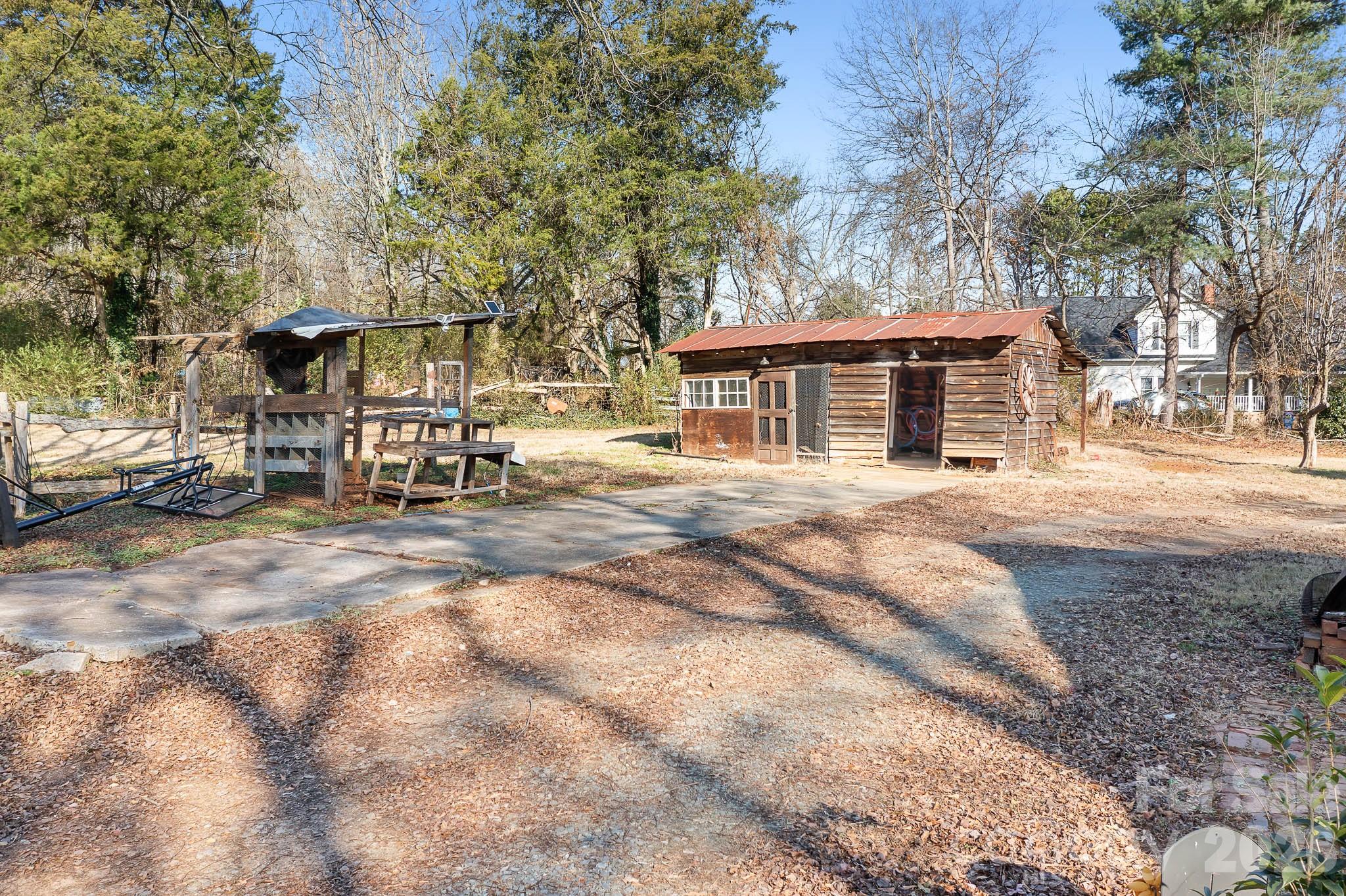 787 Startown Road Lincolnton NC 28092