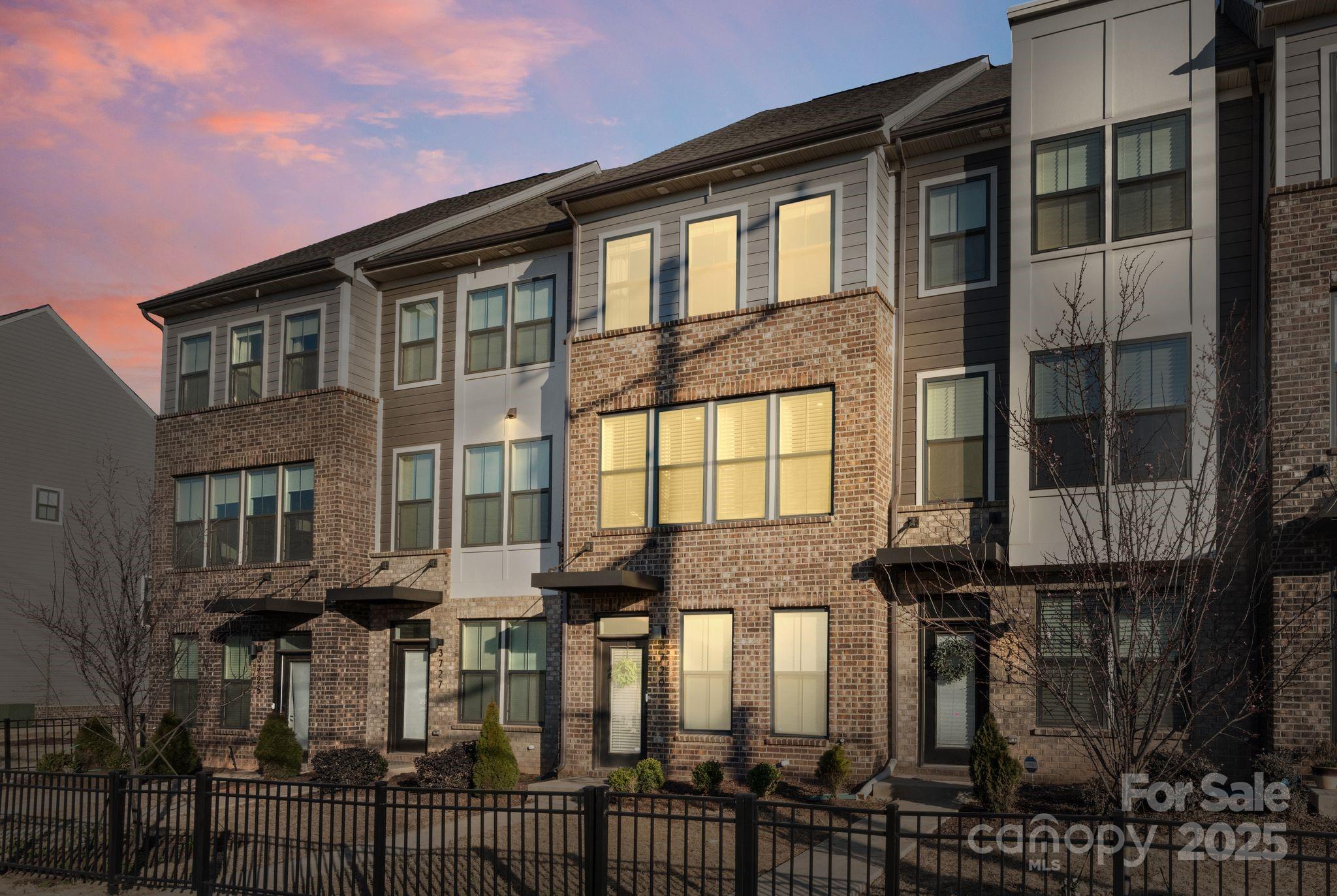 3729 S Tryon Street Charlotte NC 28217