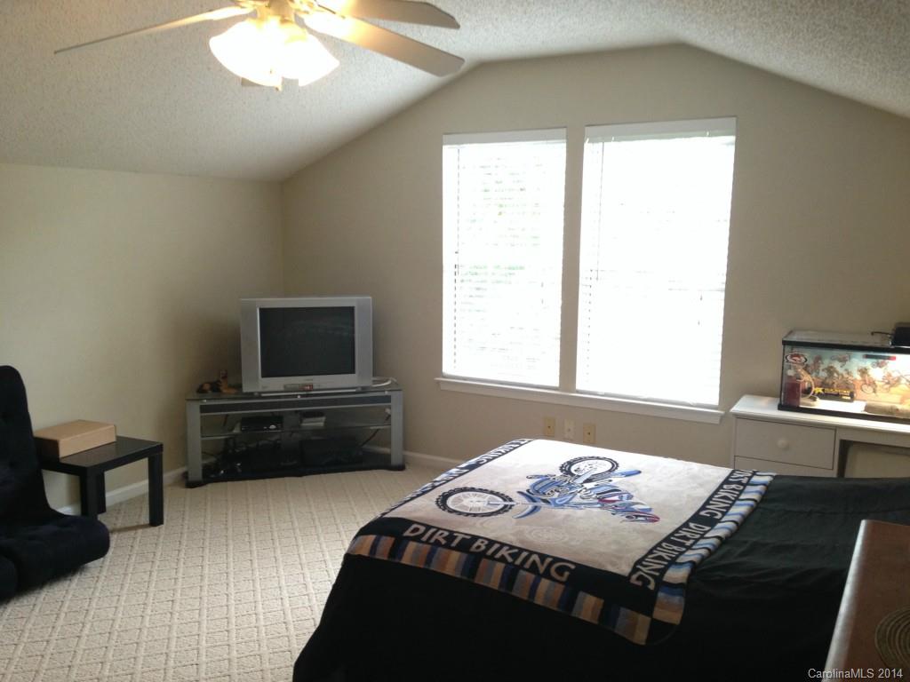 3601 Mallard Cove Court Charlotte NC 28269