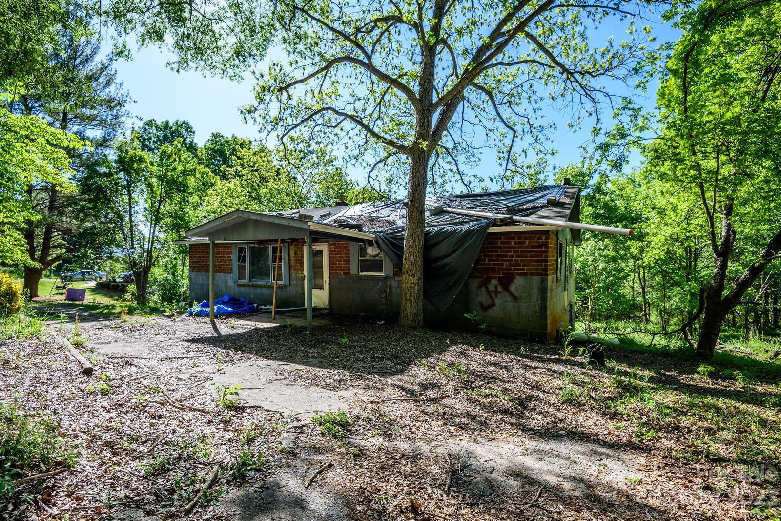 4335 Rhoney School Road Hickory NC 28602