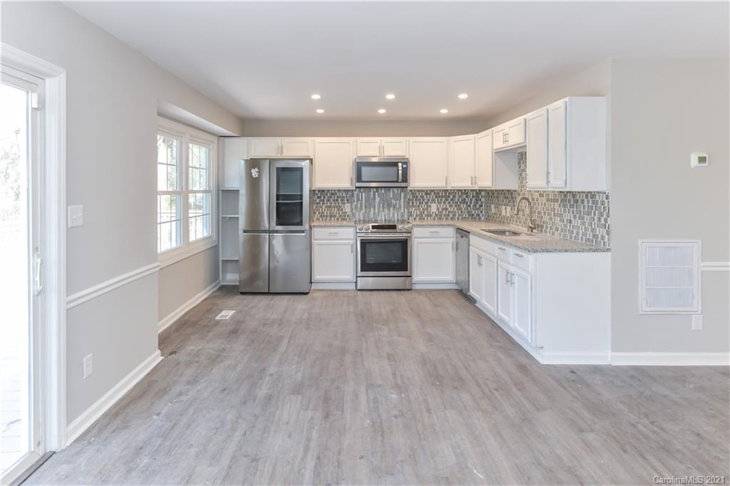 6630 Flat Rock Drive Charlotte NC 28214
