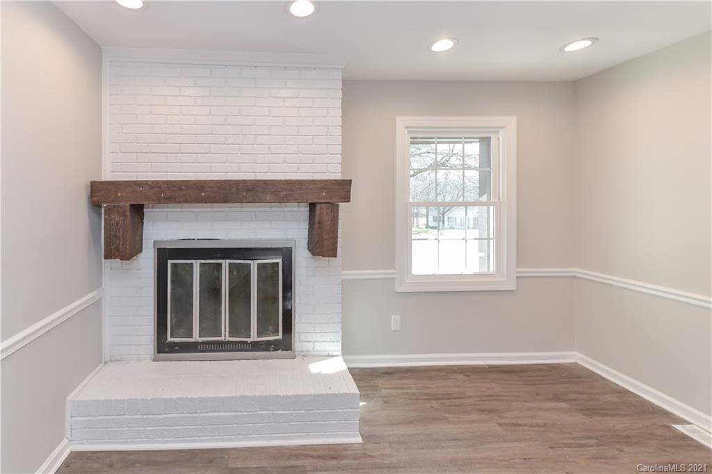 6630 Flat Rock Drive Charlotte NC 28214