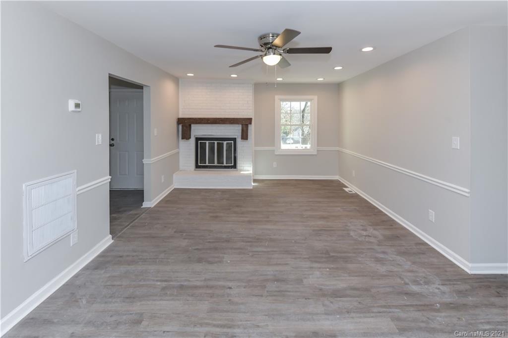 6630 Flat Rock Drive Charlotte NC 28214