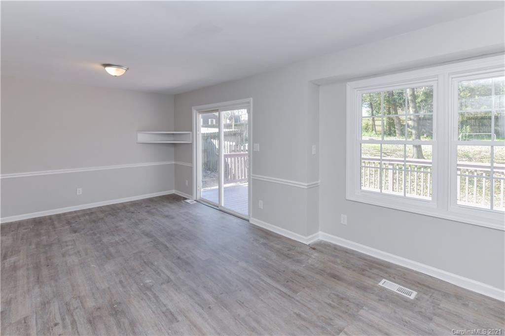 6630 Flat Rock Drive Charlotte NC 28214
