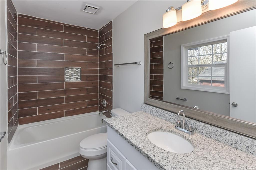 6630 Flat Rock Drive Charlotte NC 28214