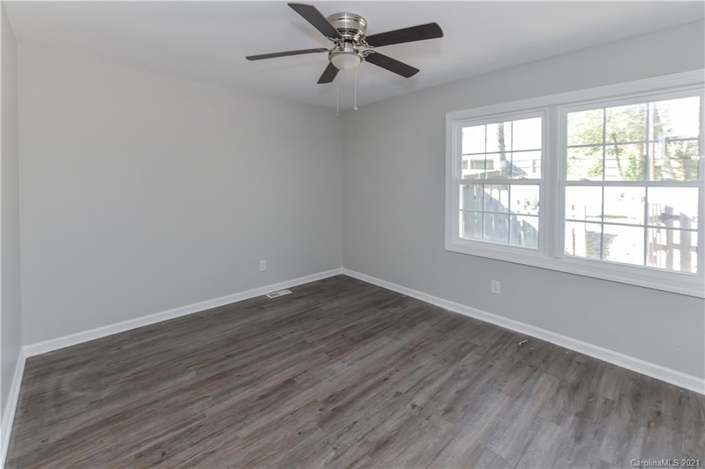 6630 Flat Rock Drive Charlotte NC 28214