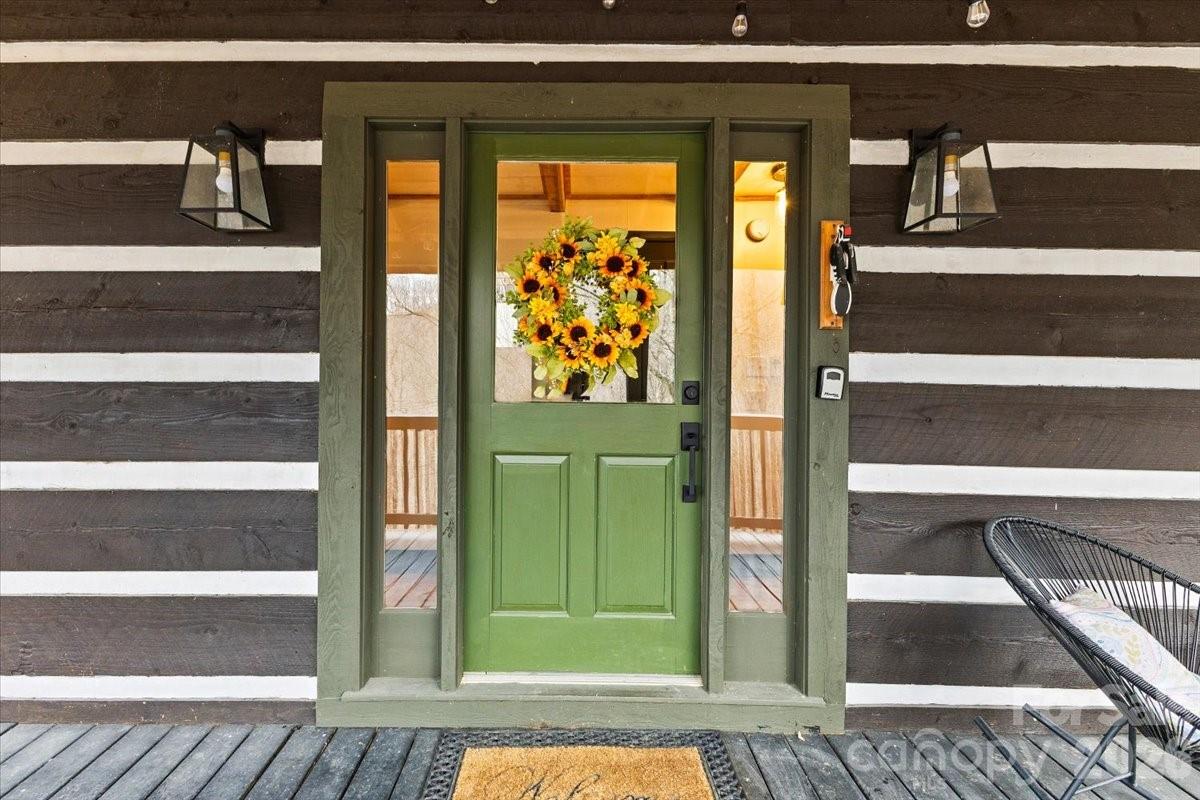 1444 Rich Mountain Road Zionville NC 28698