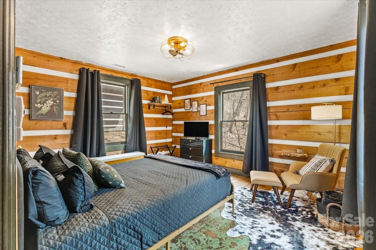 1444 Rich Mountain Road Zionville NC 28698