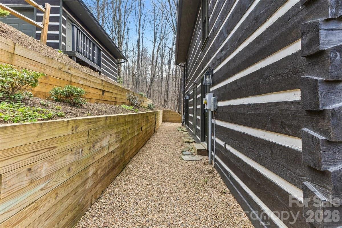 1444 Rich Mountain Road Zionville NC 28698