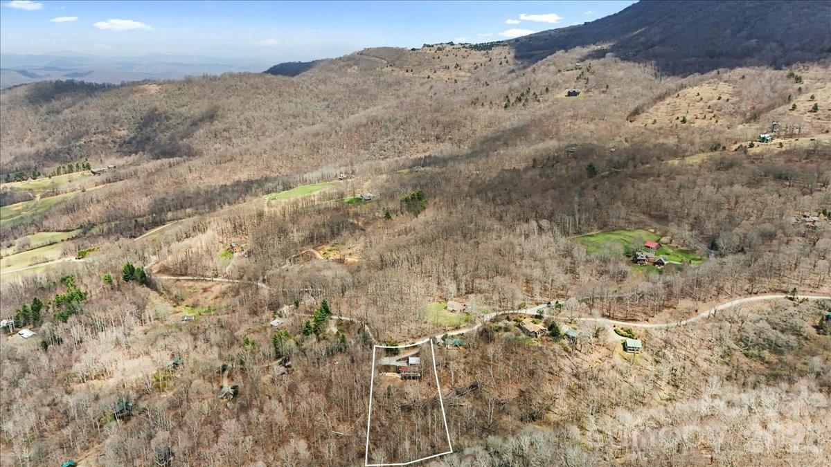 1444 Rich Mountain Road Zionville NC 28698