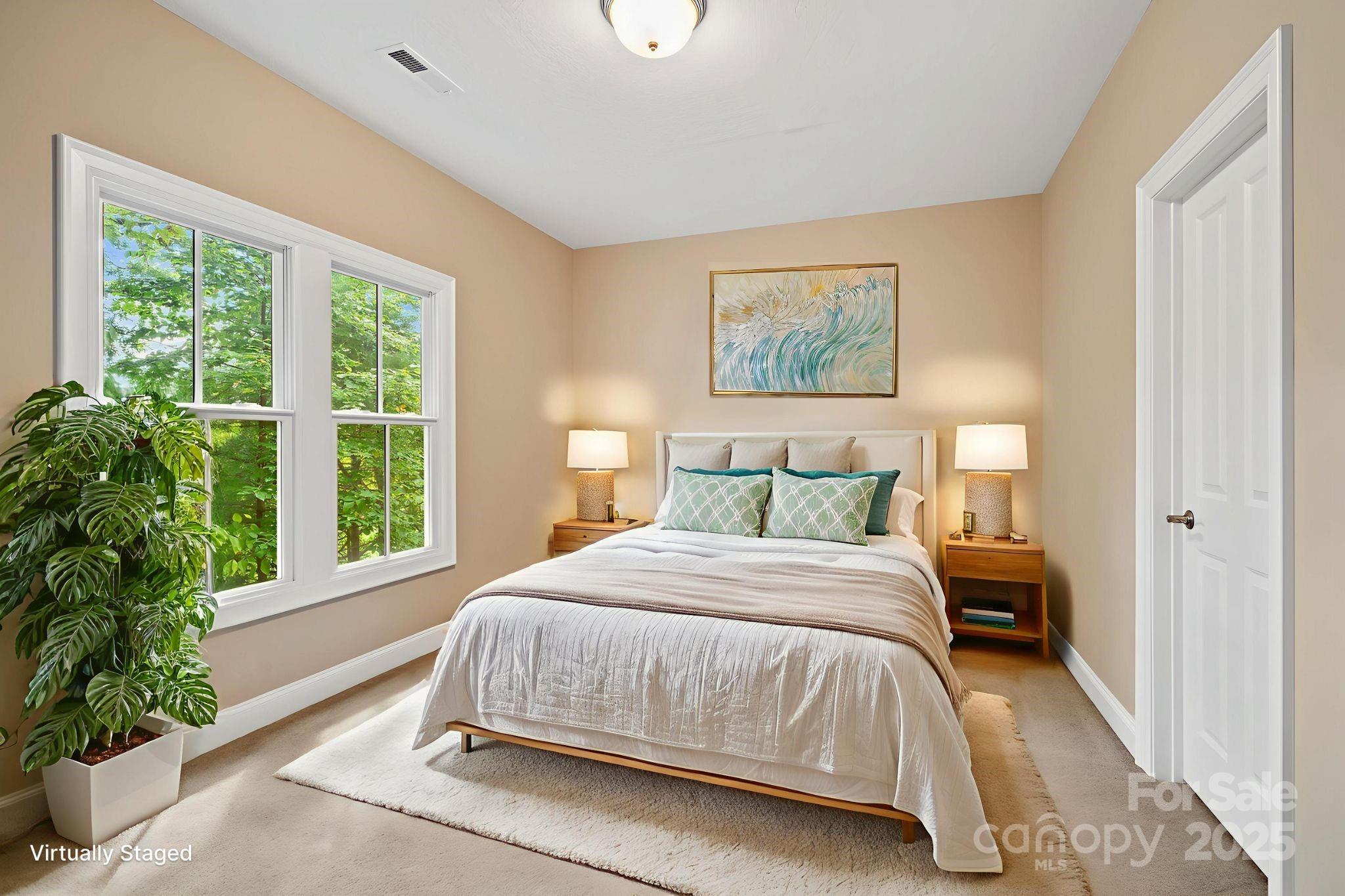 25 E Owl Creek Lane Fairview NC 28730