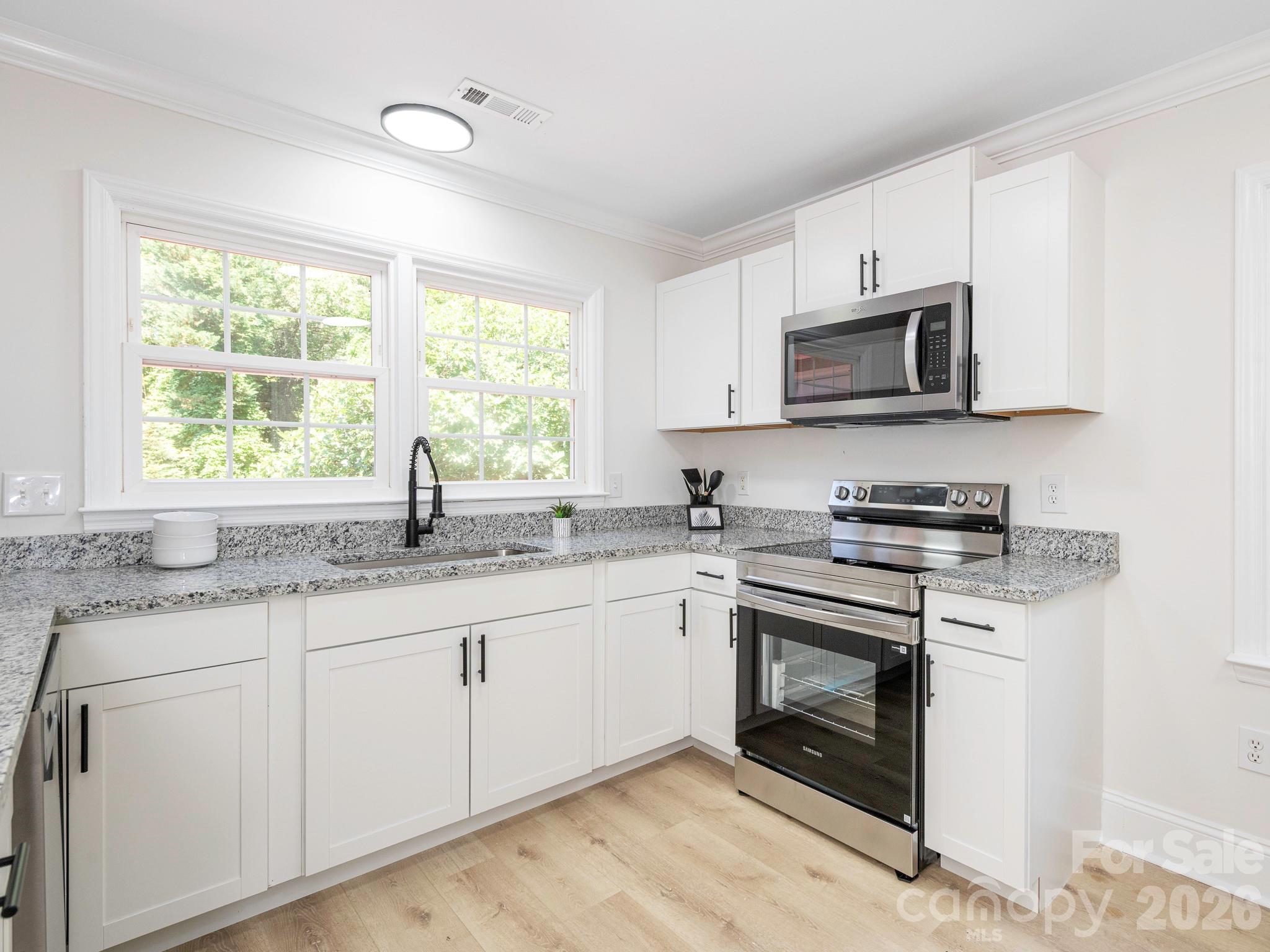 8208 Bluesage Circle Charlotte NC 28270