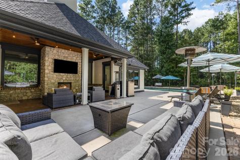 2418 Talbot Court Sherrills Ford NC 28673