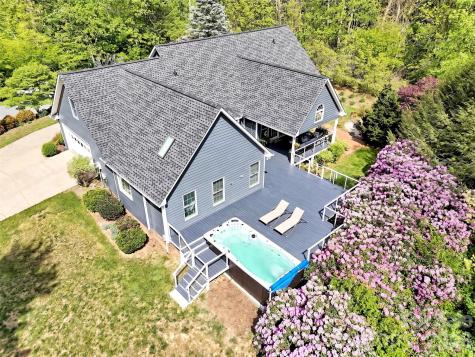 88 Adams Drive Clyde NC 28721