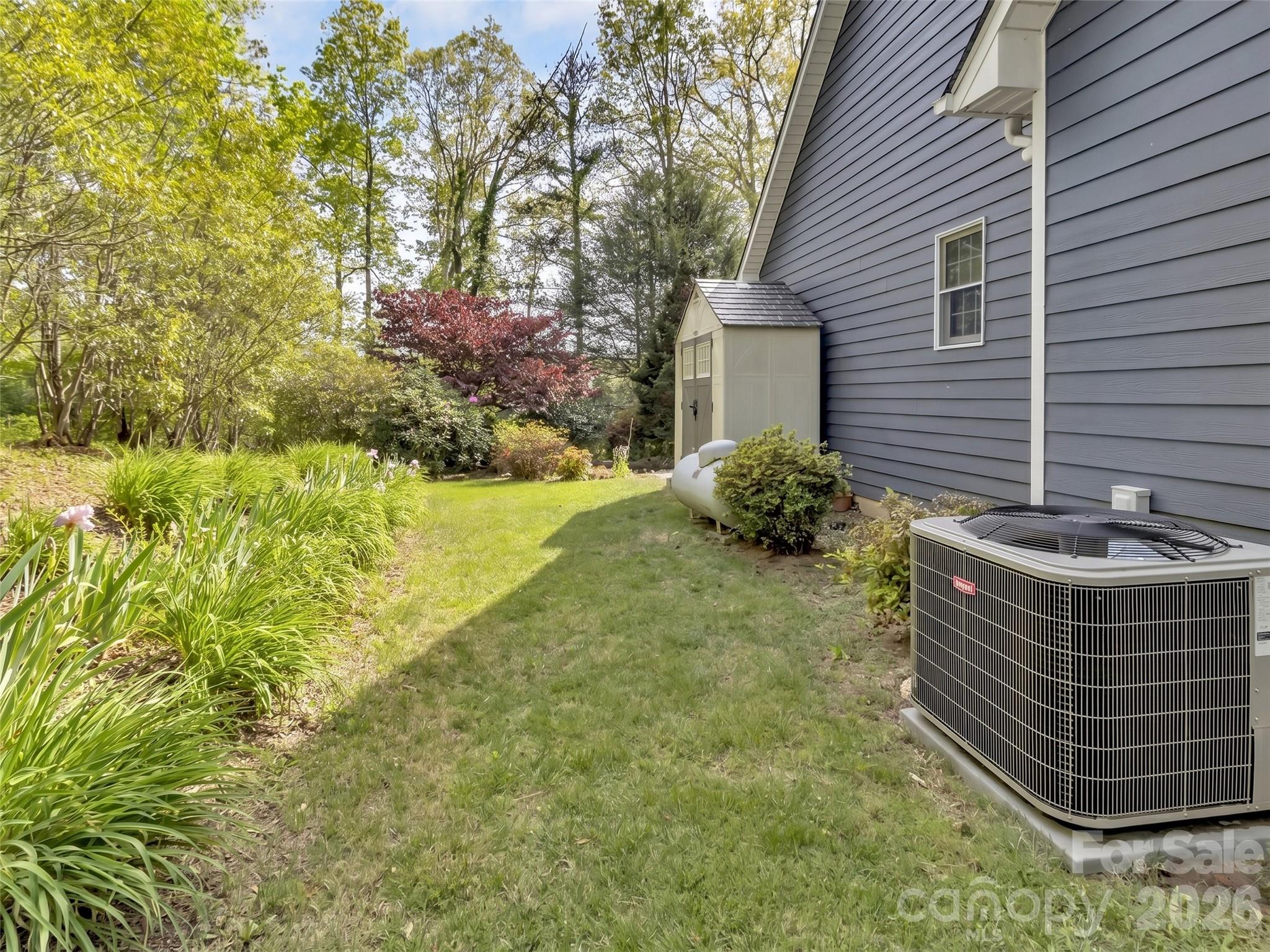 88 Adams Drive Clyde NC 28721