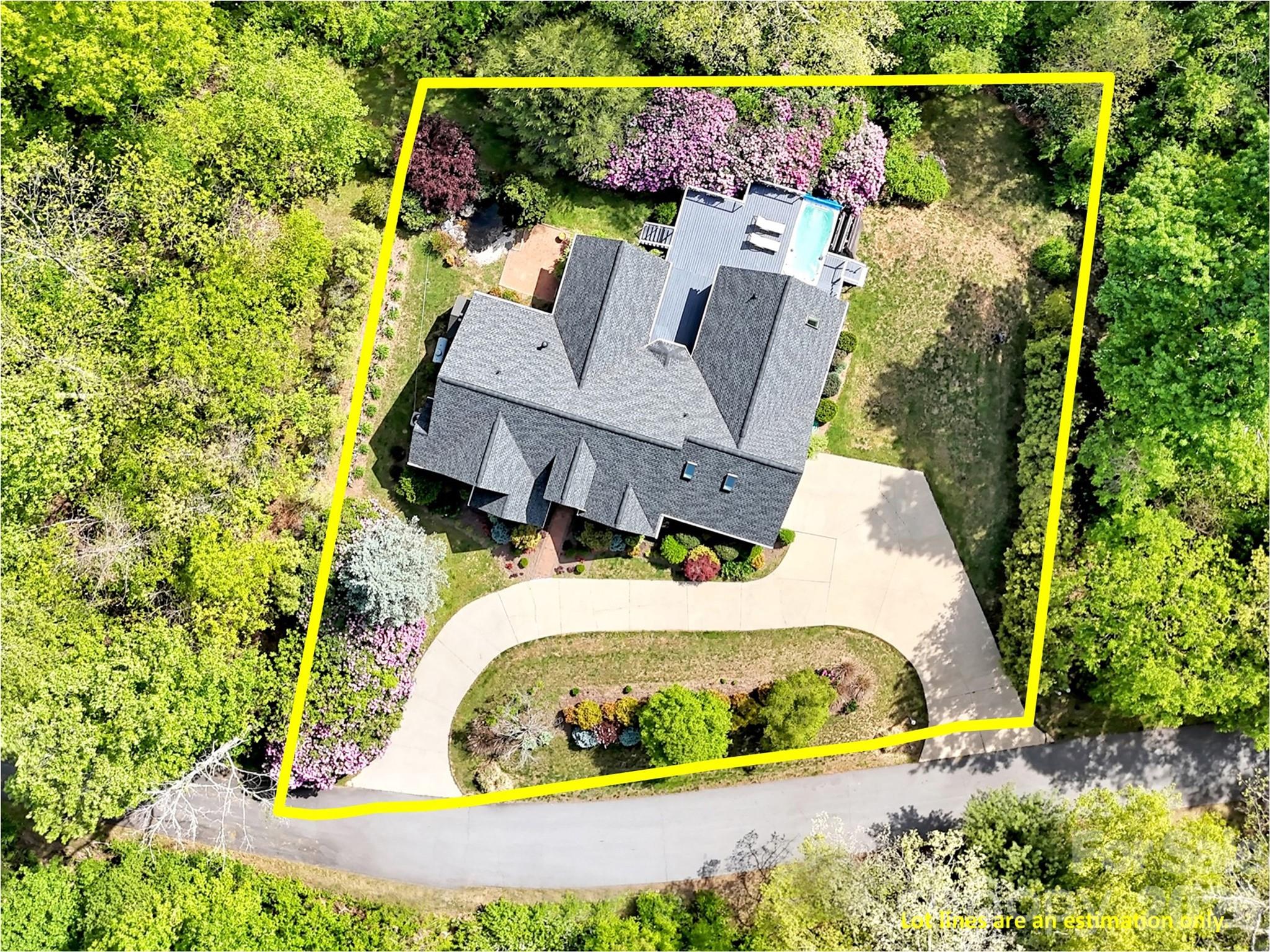 88 Adams Drive Clyde NC 28721