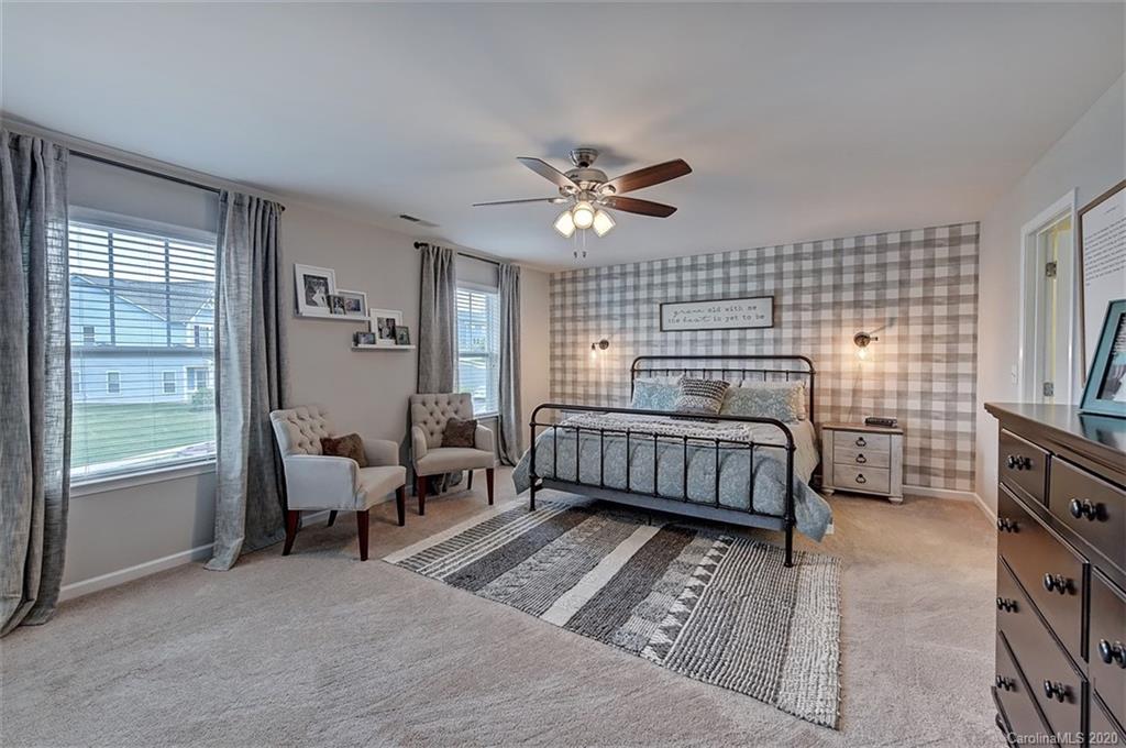 2200 Atwell Glen Lane Pineville NC 28134