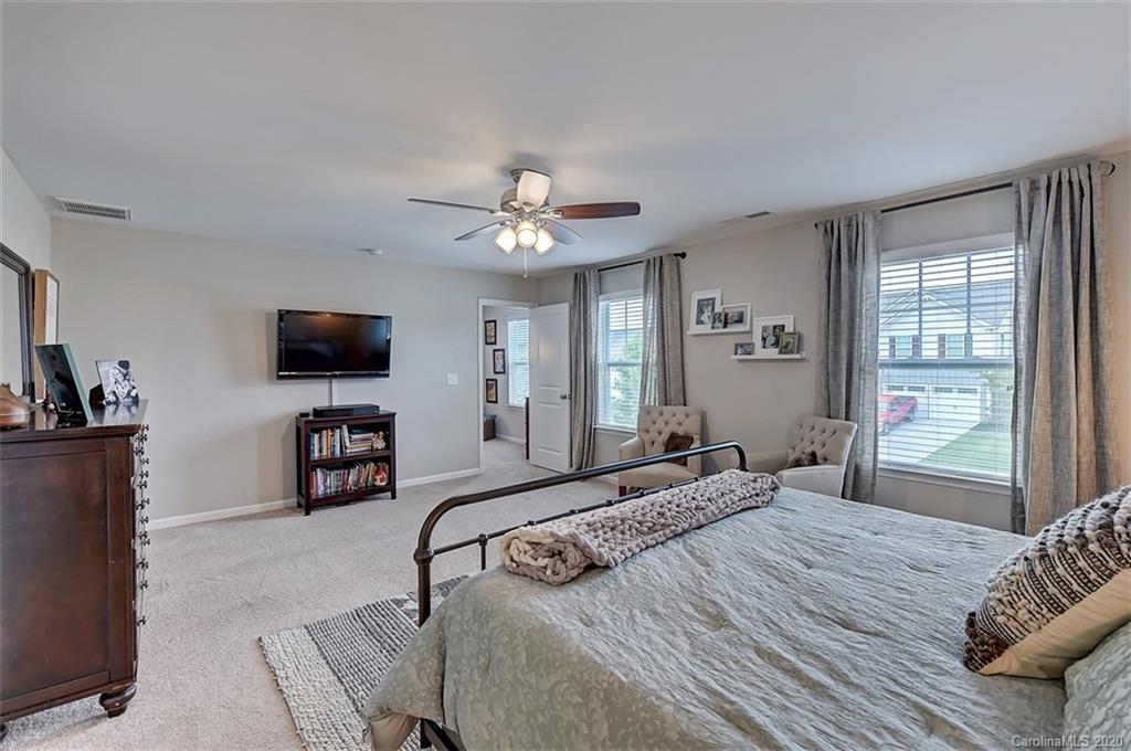2200 Atwell Glen Lane Pineville NC 28134