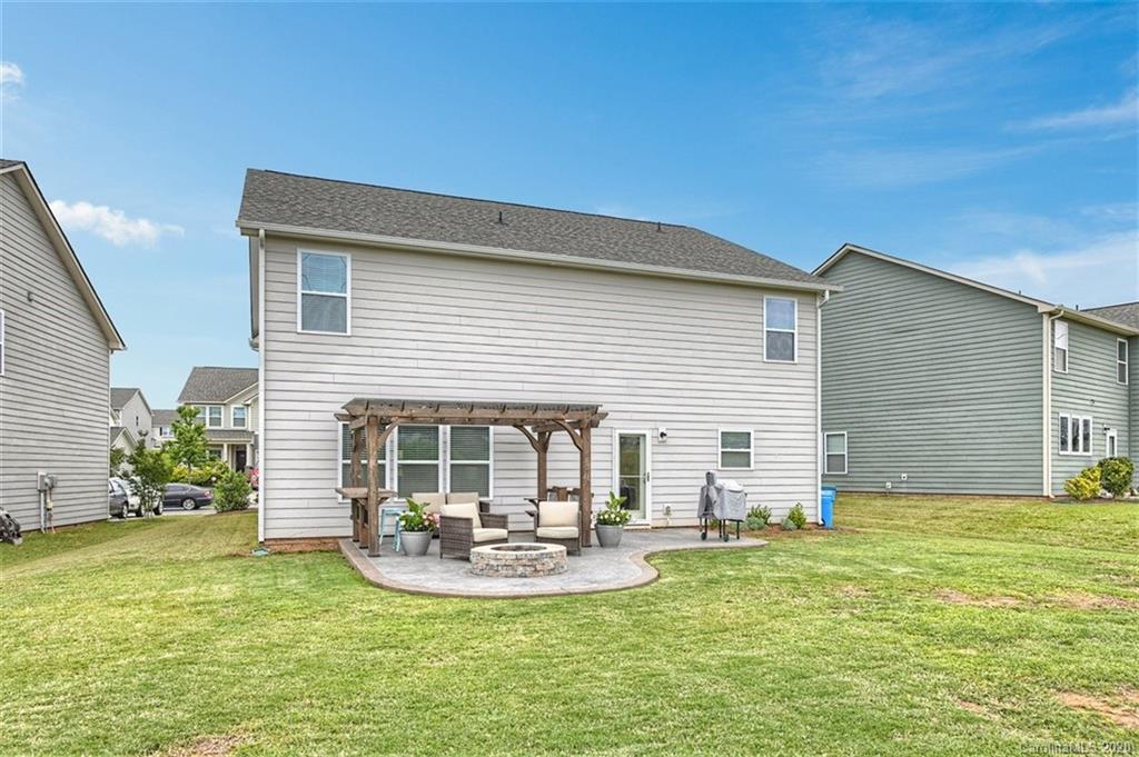 2200 Atwell Glen Lane Pineville NC 28134
