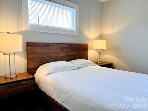 1063 Riverside Drive Asheville NC 28804