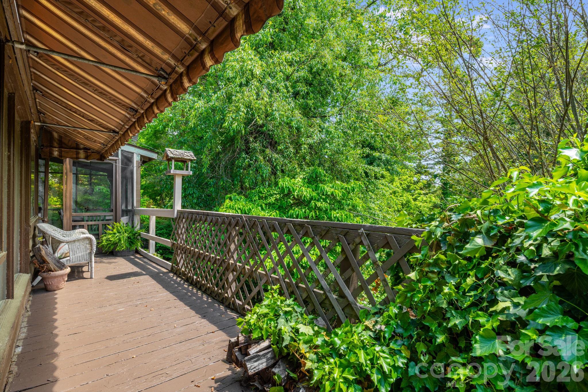 121 Ohara Circle Hendersonville NC 28739