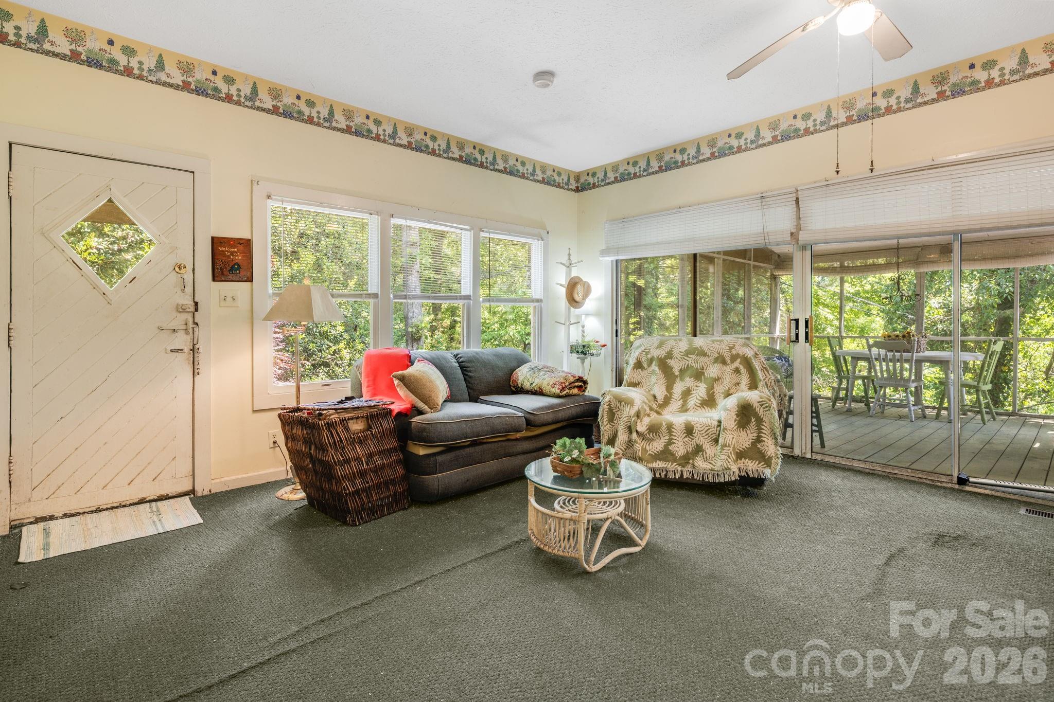 121 Ohara Circle Hendersonville NC 28739