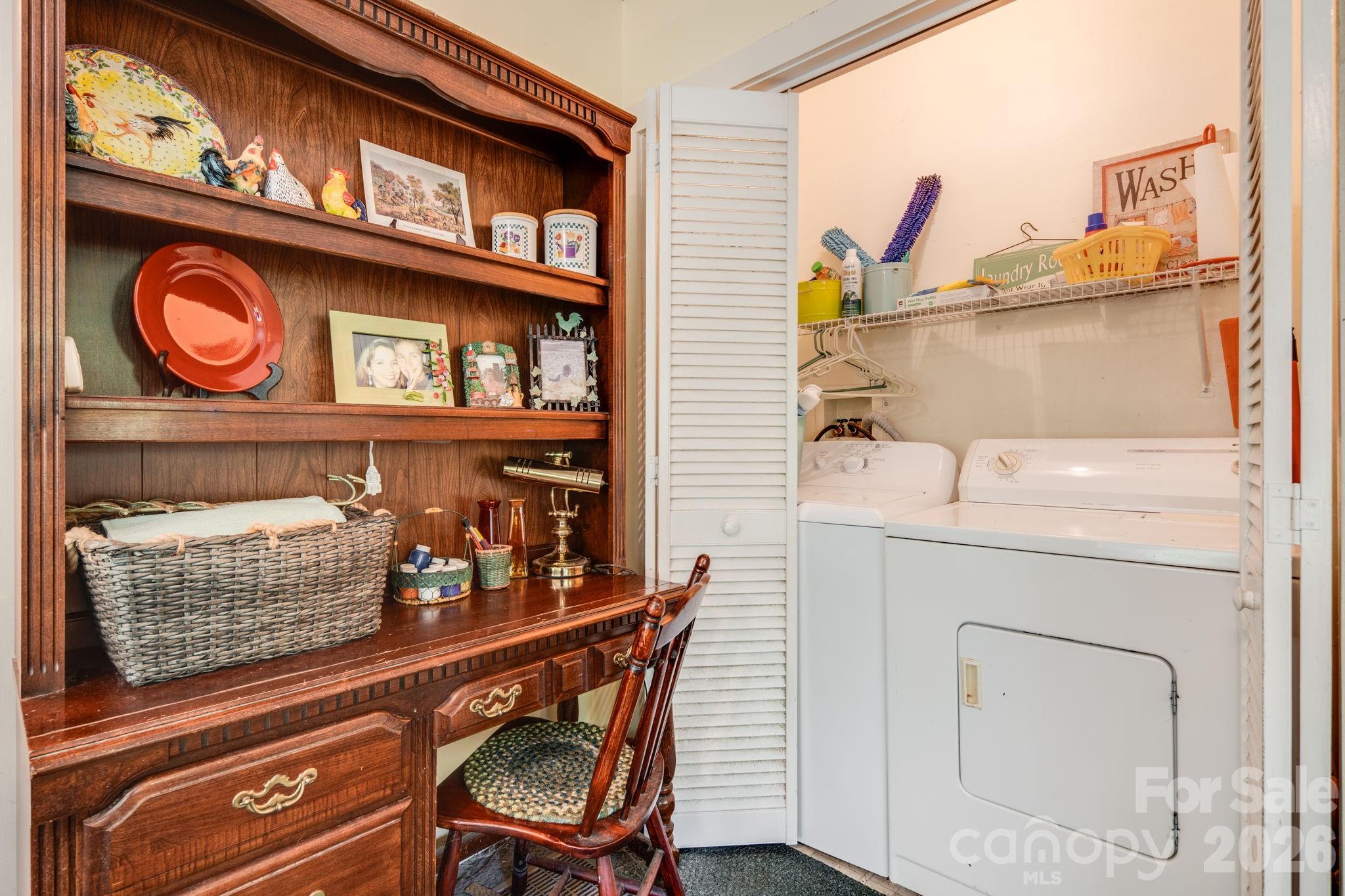 121 Ohara Circle Hendersonville NC 28739
