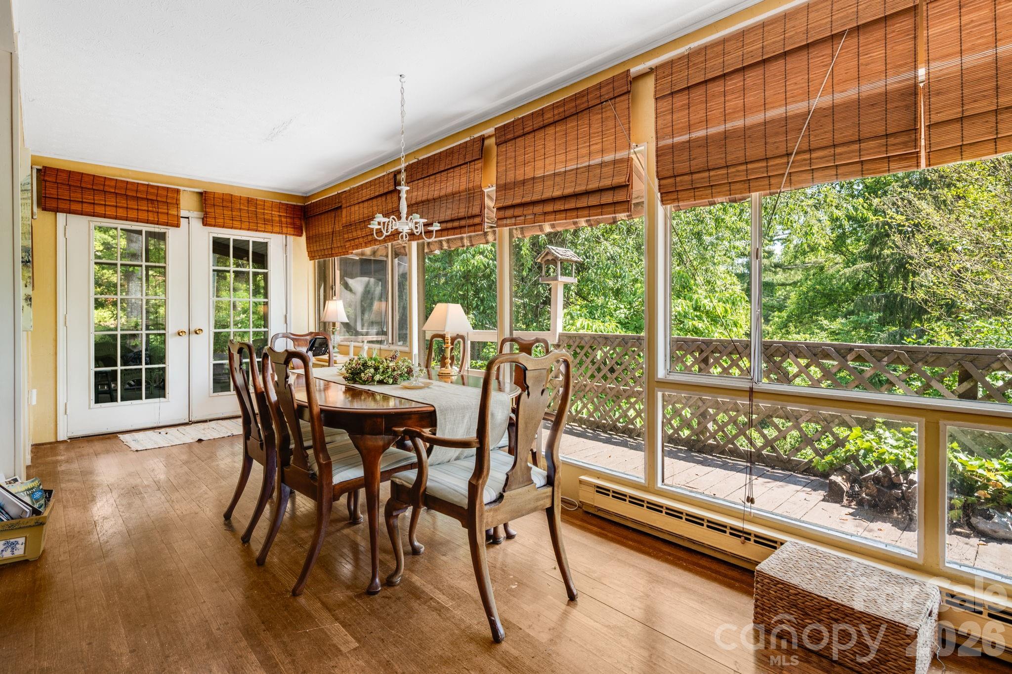 121 Ohara Circle Hendersonville NC 28739