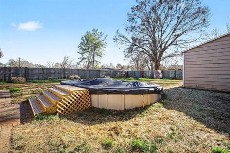 410 E Indiana Avenue Bessemer City NC 28016