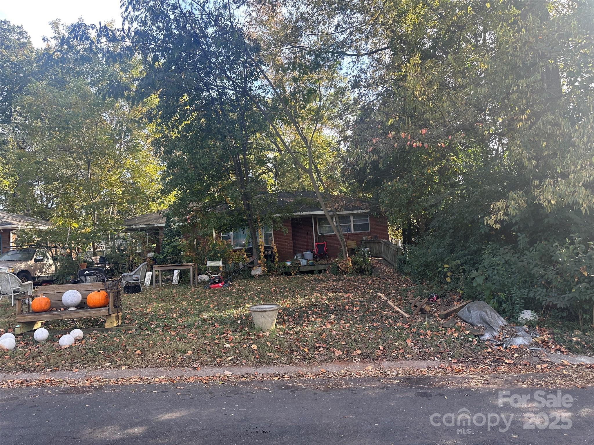 1314 Cortland Road E Charlotte NC 28209
