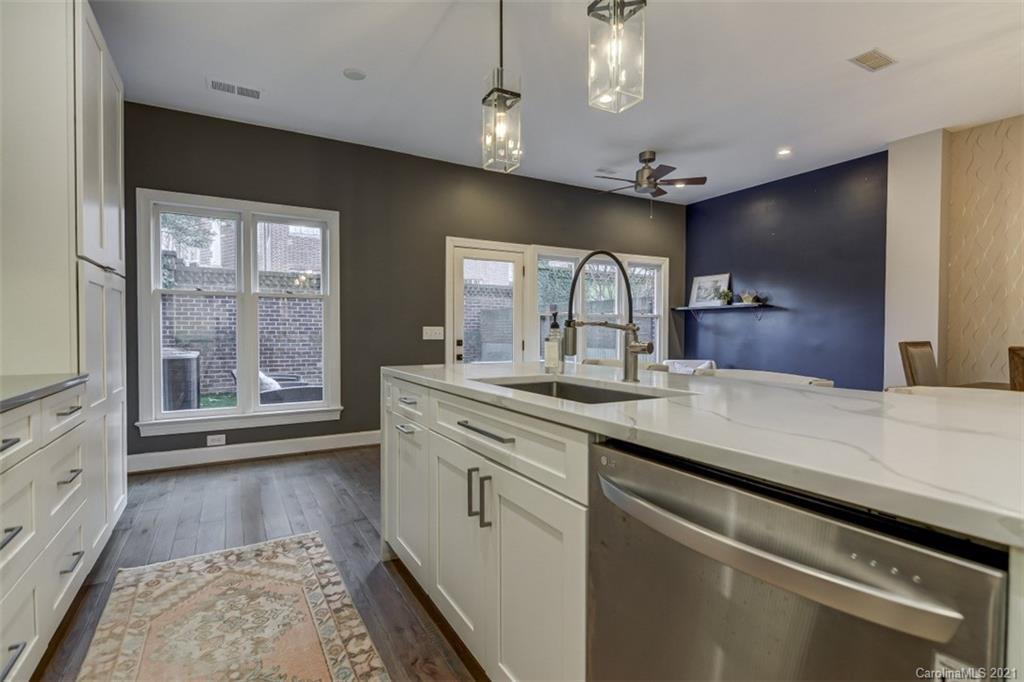 326 Settlers Lane Charlotte NC 28202